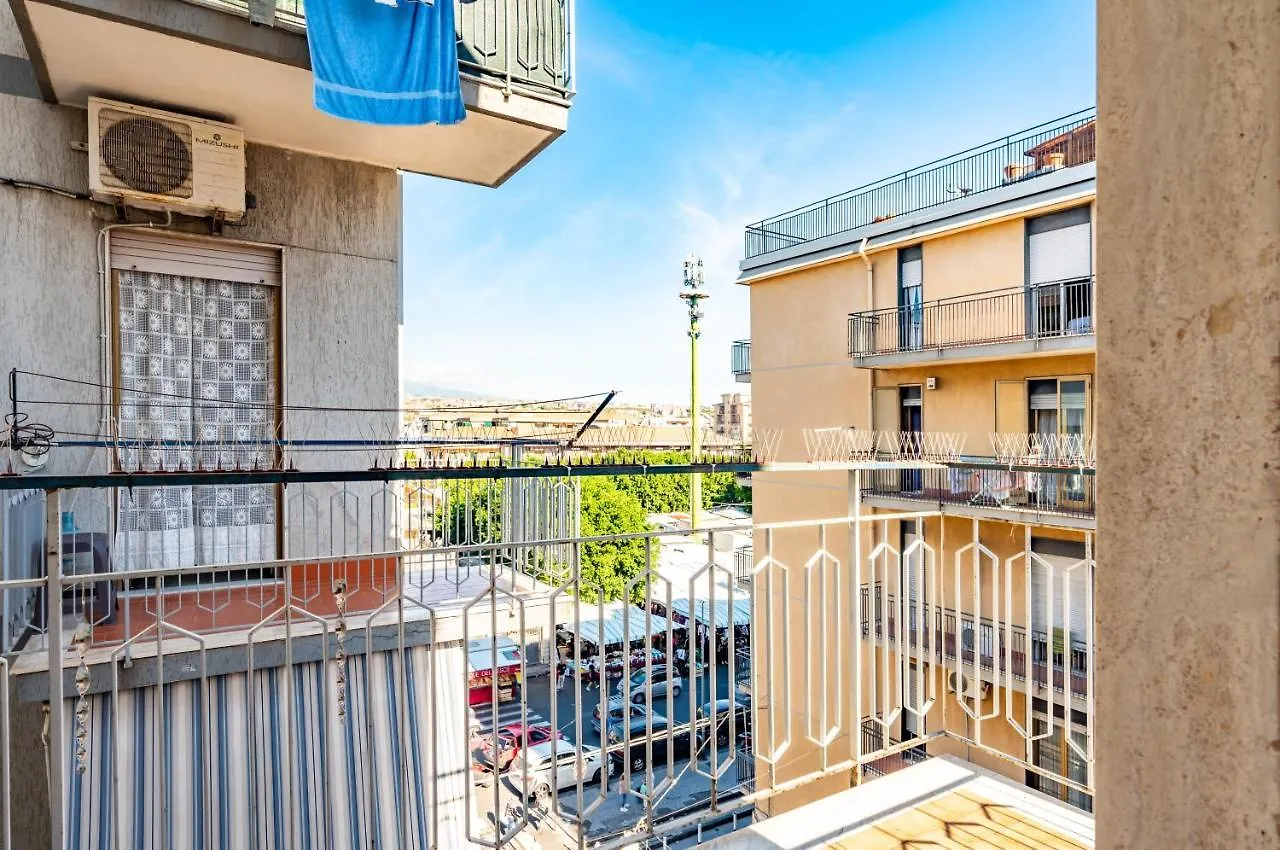 Catania Charme & Bright Apt - Balcony Apartment Italy